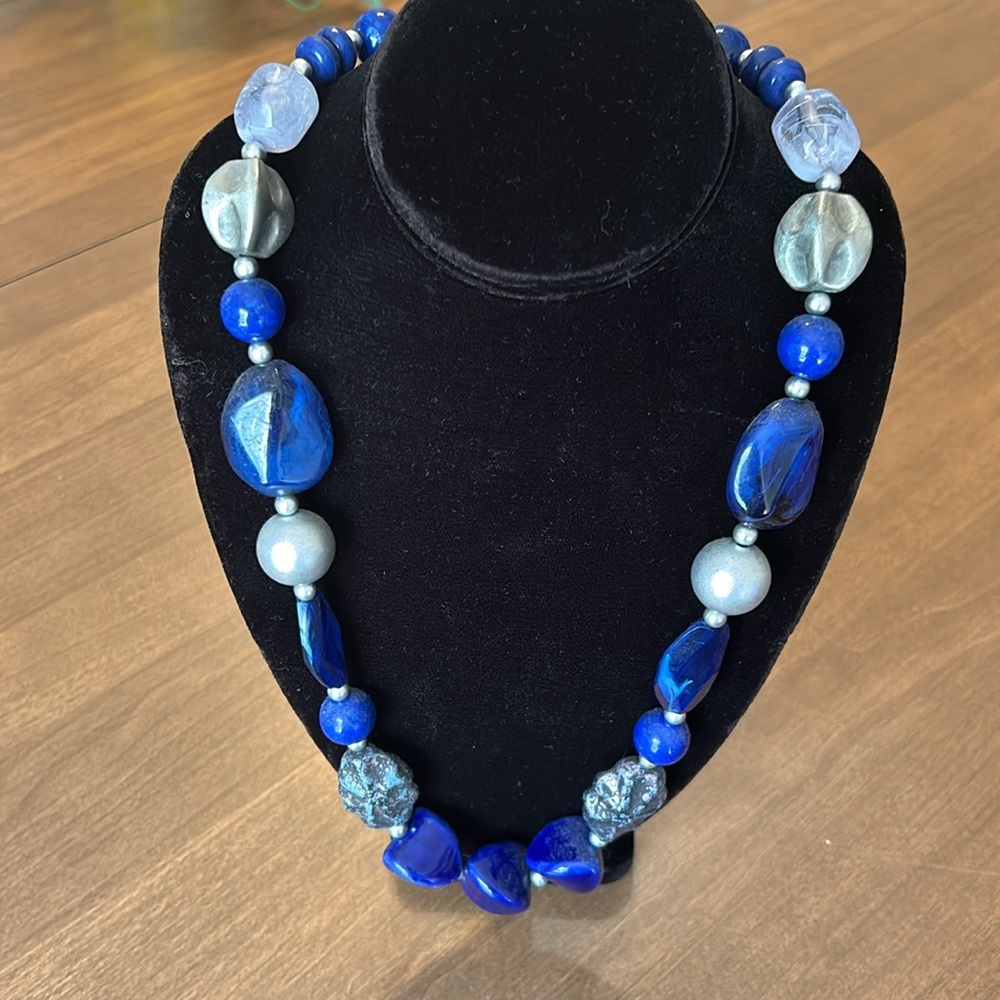 19” blue and silver chunky beaded necklace. Has 3” extender also.